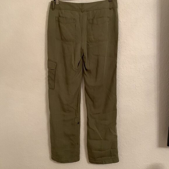 Coldwater Creek Olive Tencel Roll-Up Cargo Pants Women’s Size 6 - Picture 2 of 12